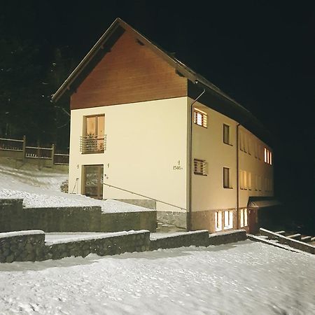 Karmelitanski Dom Goscinny Zawoja Dış mekan fotoğraf