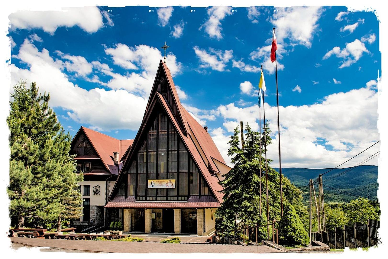 Karmelitanski Dom Goscinny Zawoja Dış mekan fotoğraf